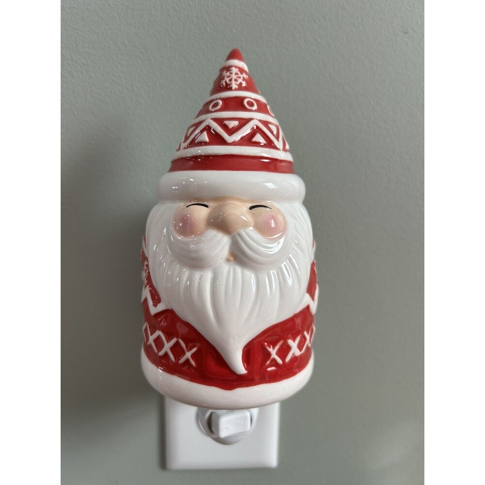 Scentsy Be Jolly Santa Claus Mini Warmer Plug In Christmas Holiday Red White
